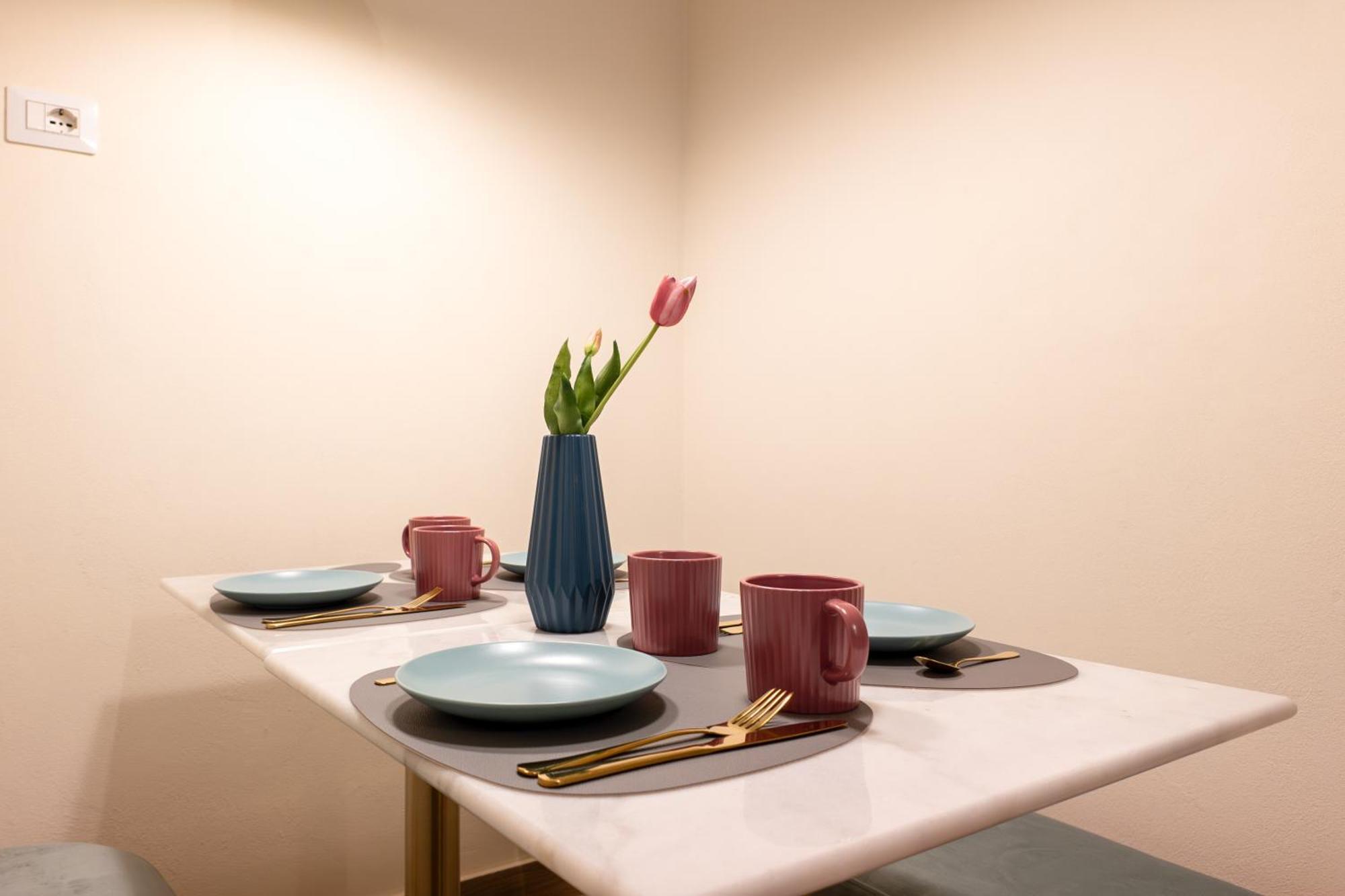 C3 Top Class Apartment, 2 Camere Da Letto, 2 Bagni, Giardino Distante 15 Minuti A Piedi Da Fontana Di Trevi 로마 외부 사진
