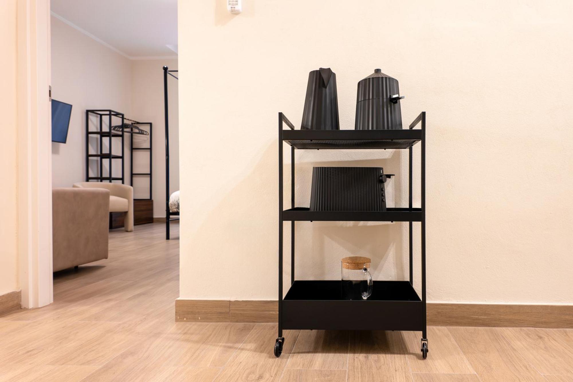 C3 Top Class Apartment, 2 Camere Da Letto, 2 Bagni, Giardino Distante 15 Minuti A Piedi Da Fontana Di Trevi 로마 외부 사진